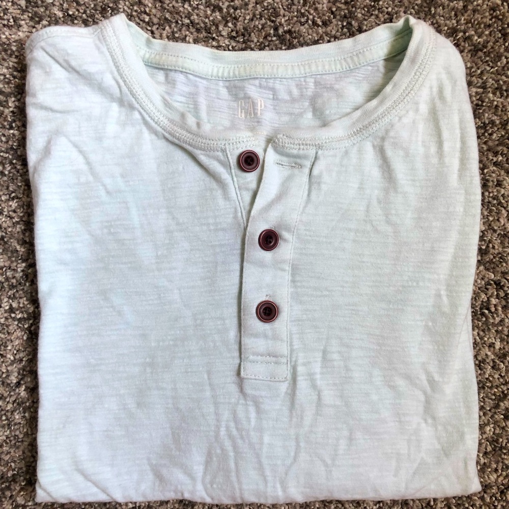 Henley short sleeve tee, very light mint color
